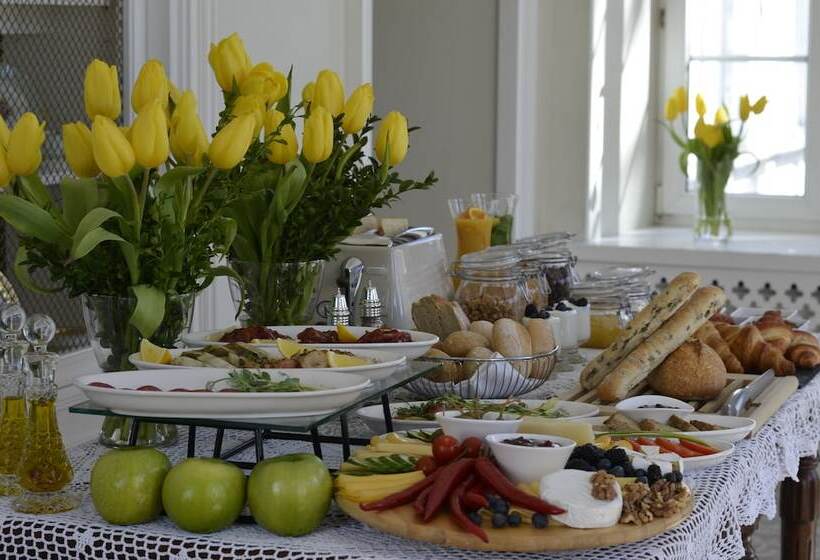 Отель Pałac Zegrzyński