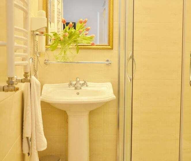 Отель Pałac Zegrzyński