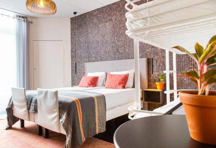 هتل Pannenkoekhuis Vierwegen