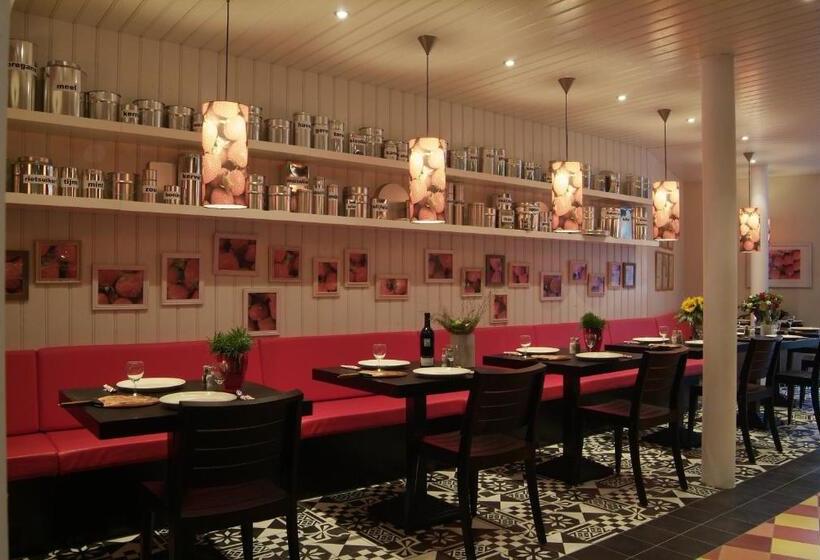 هتل Pannenkoekhuis Vierwegen