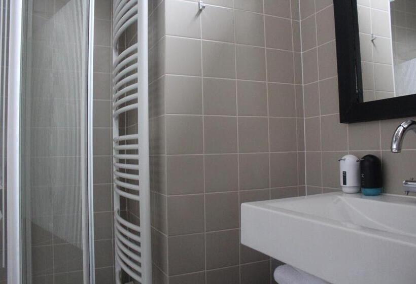 هتل Pannenkoekhuis Vierwegen