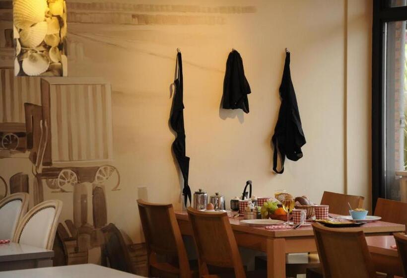 هتل Pannenkoekhuis Vierwegen