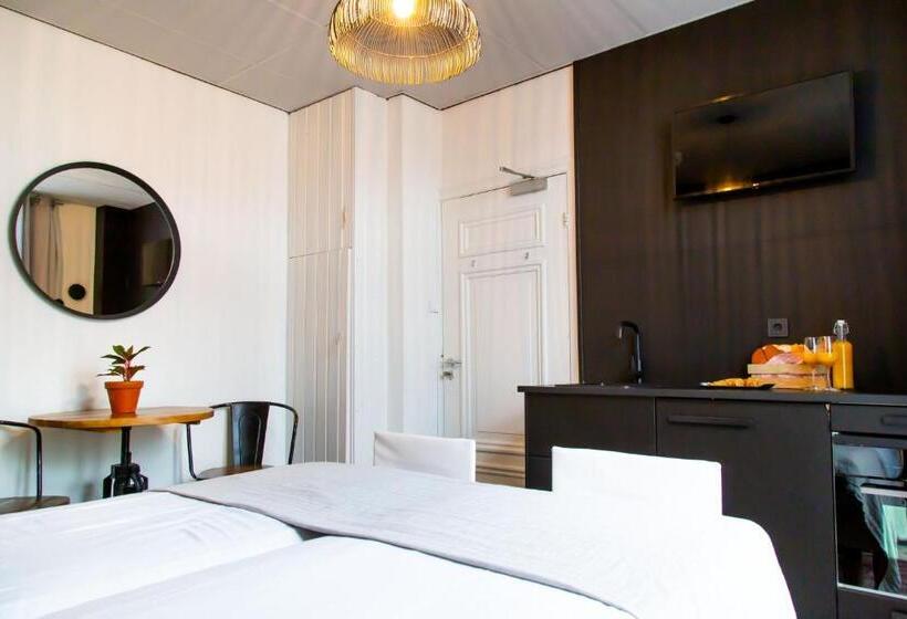 هتل Pannenkoekhuis Vierwegen