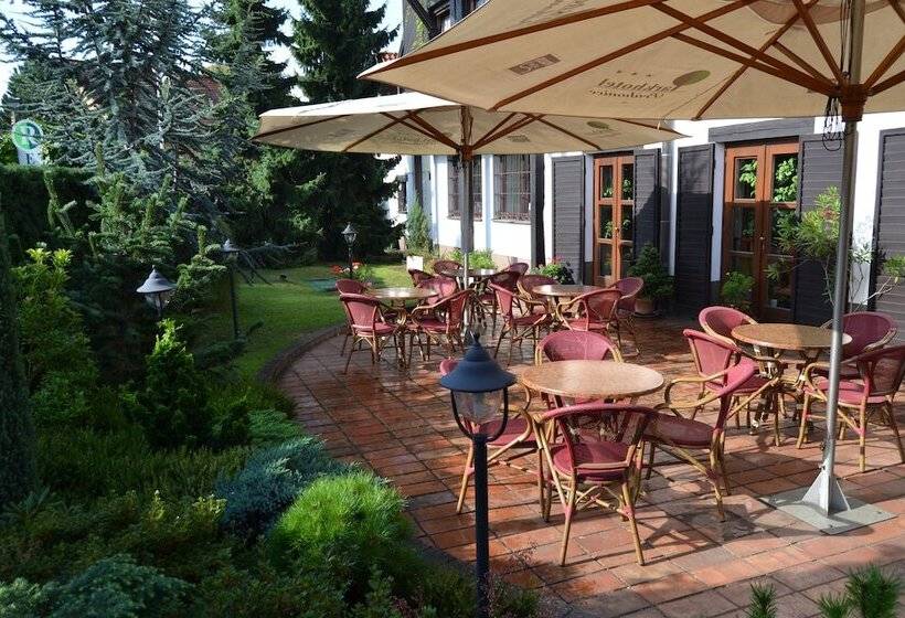 Park Hotel Pruhonice