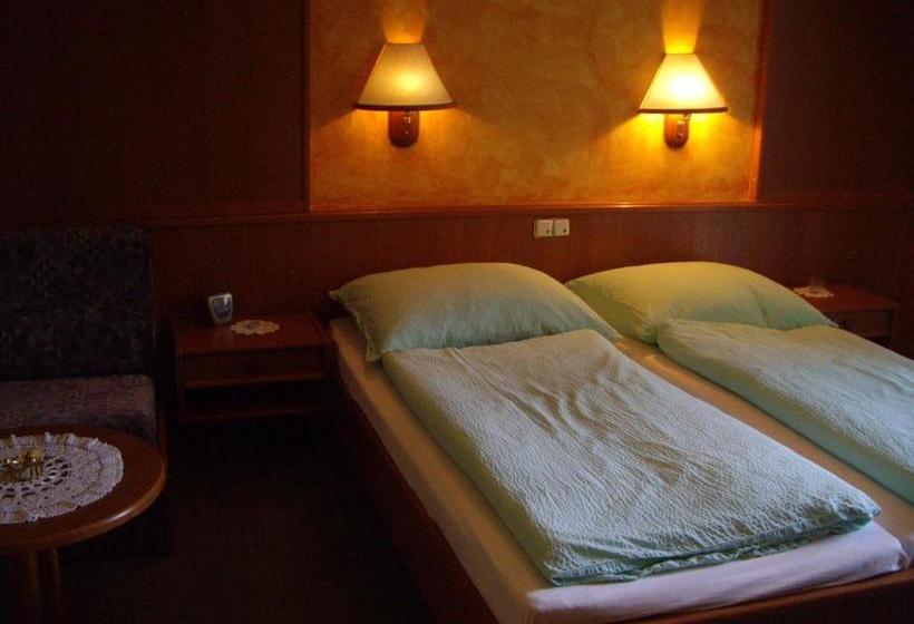 ホテル Pension Stadlhuber Aktivpark Kremsmünster