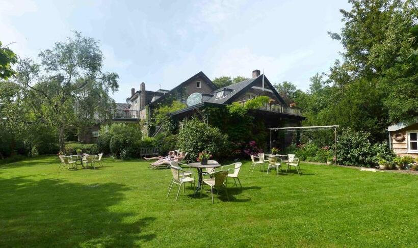 בית מלון כפרי Pension Zoom Oord