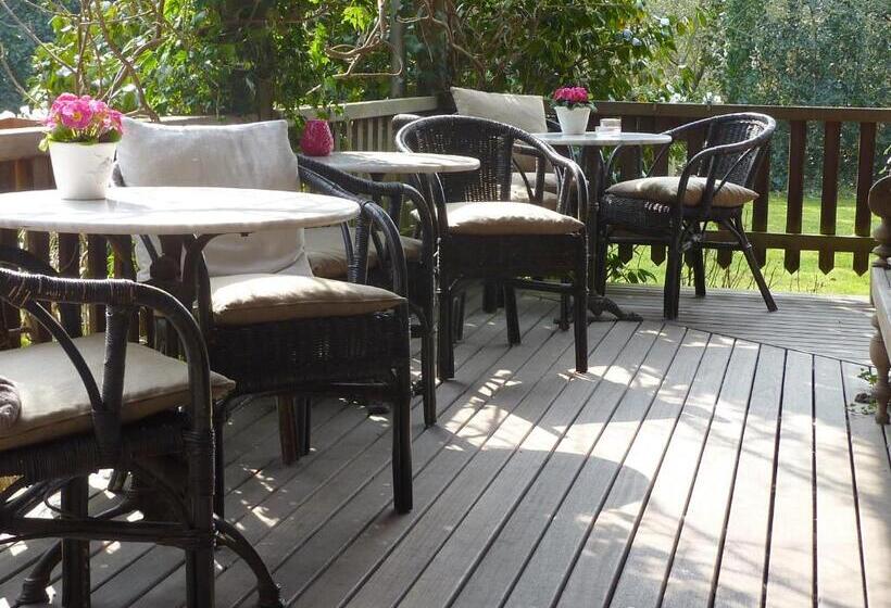 בית מלון כפרי Pension Zoom Oord