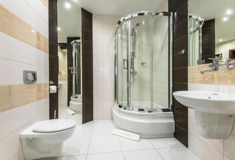 فندق Poniatowski