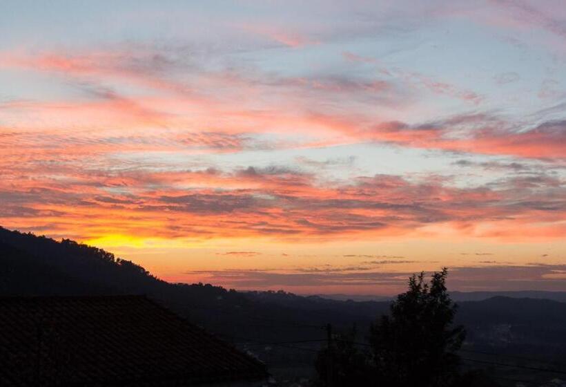 ホテル Quintal De Alem Do Ribeiro Turismo Rural