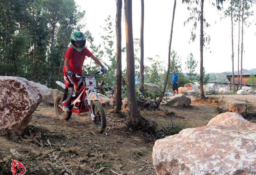 ホテル Quintal De Alem Do Ribeiro Turismo Rural