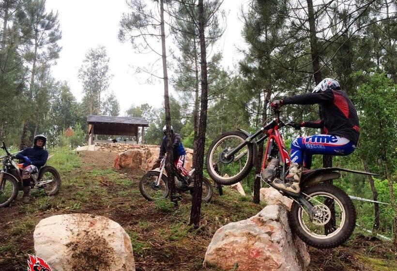 ホテル Quintal De Alem Do Ribeiro Turismo Rural