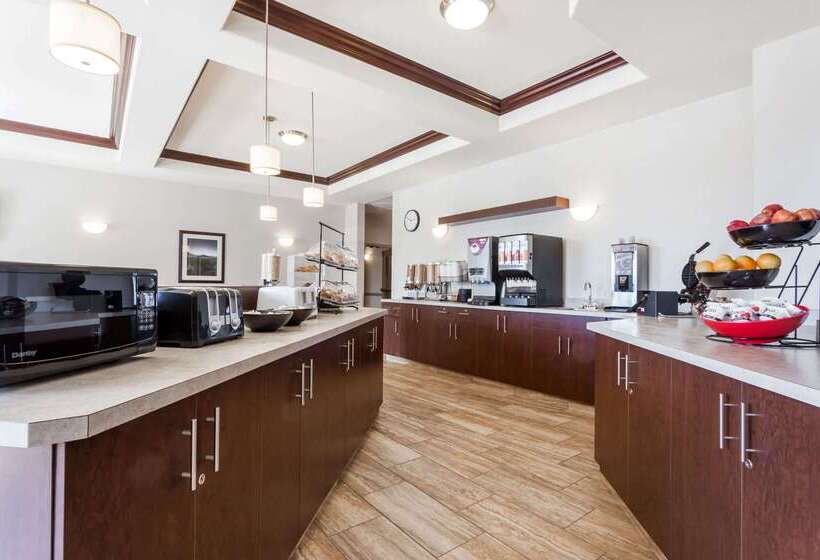 ホテル Ramada By Wyndham Creston