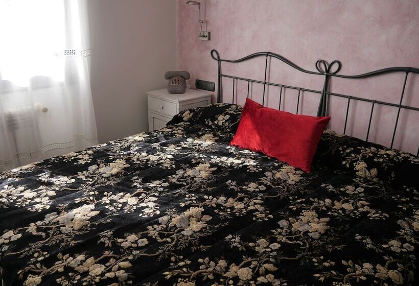 호텔 Restaurant El Bosc