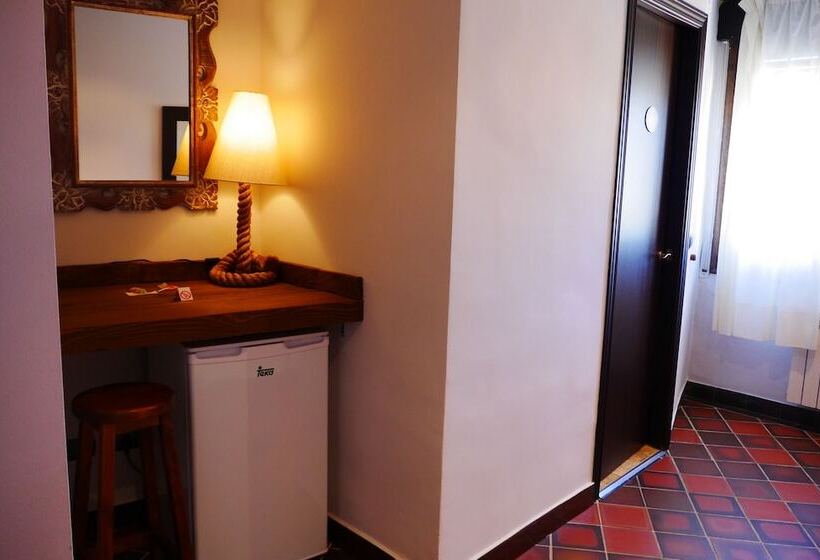 호텔 Restaurant El Bosc