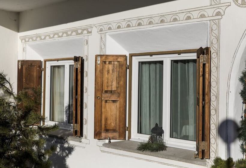 בית מלון כפרי Restorant Engiadina Ftan