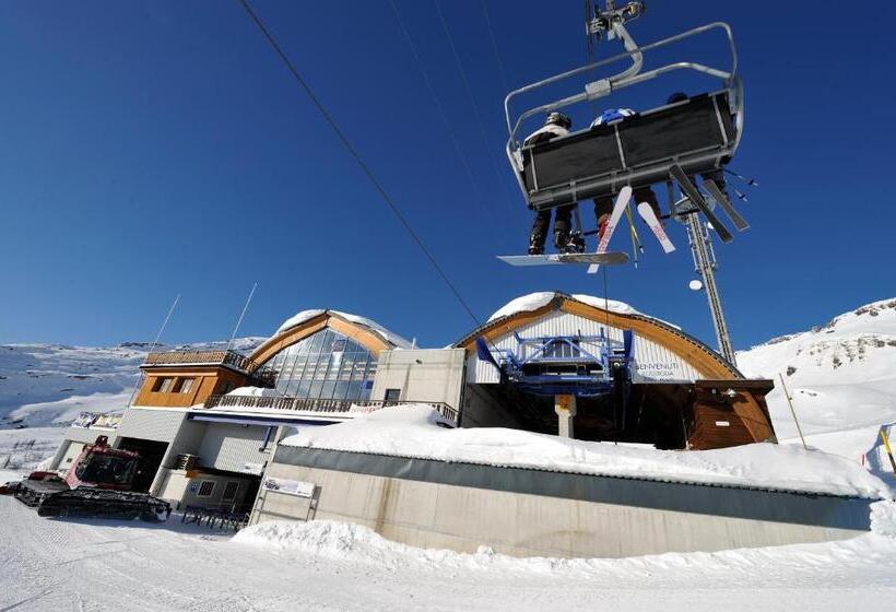 בית מלון כפרי Ristorante Walser