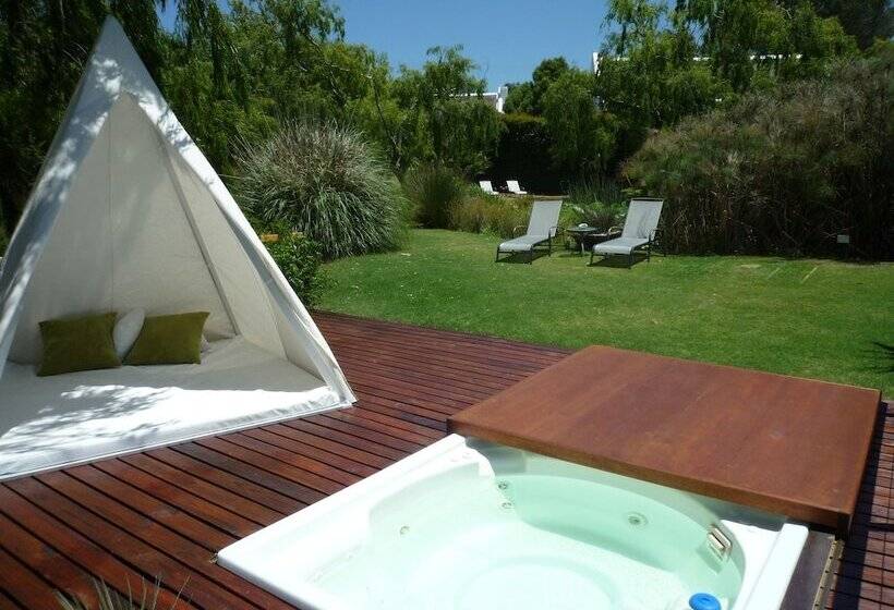 בית מלון כפרי Rothman Manor