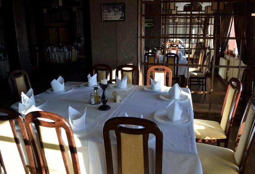 בית מלון כפרי Rusu