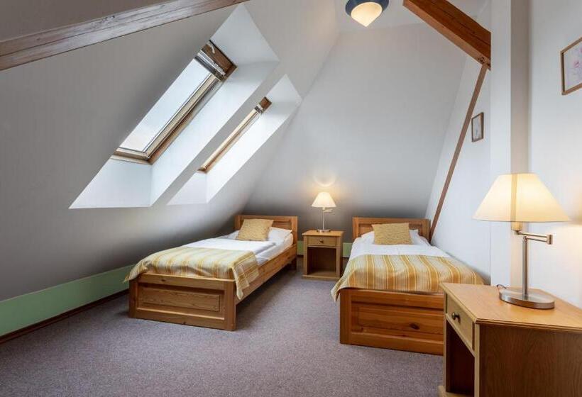 هتل Sanatorium Mariot