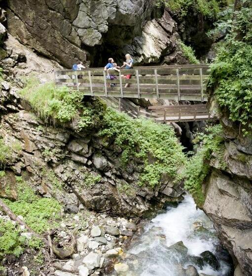 בית מלון כפרי Schölzhorn Superior