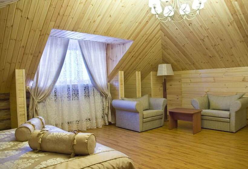 ホテル Svetliy Terem