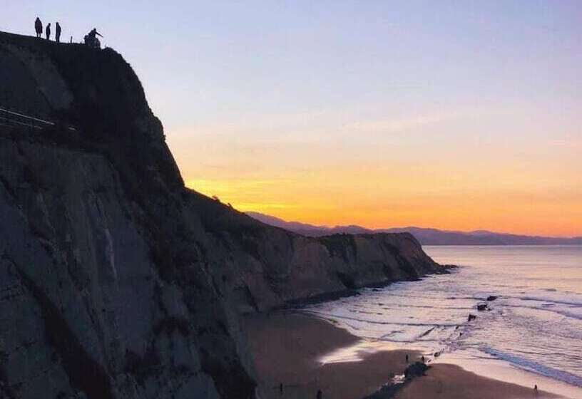 فندق & Talasoterapia Zelai