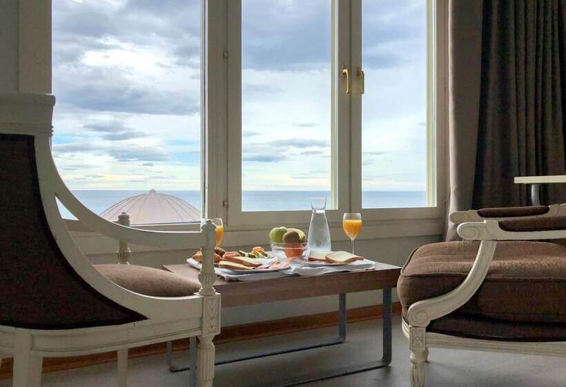 هتل & Talasoterapia Zelai