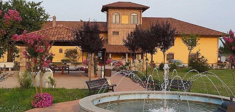 בית מלון כפרי Tenuta Canta