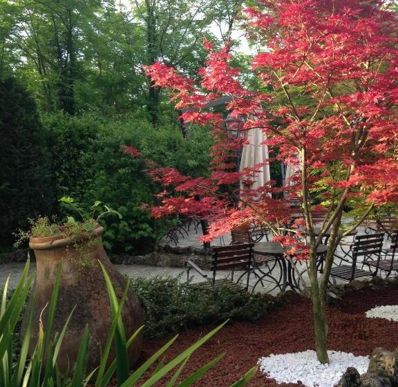 فندق Tenuta Del Massimo Feudo