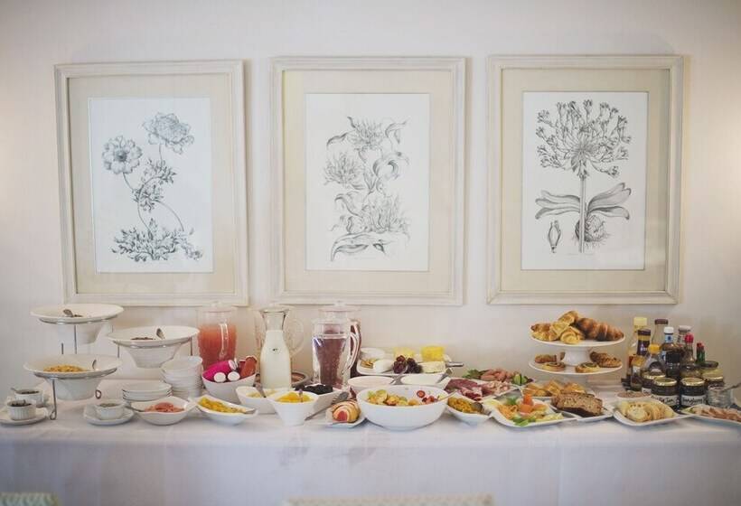 هتل Last Word Franschhoek