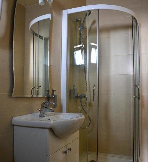 Отель Hostel Tropical