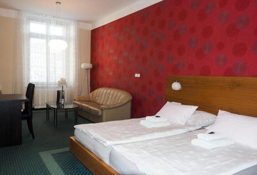 ホテル Vacek Pod Věží