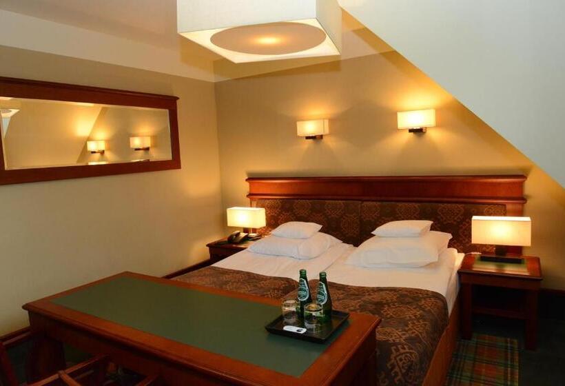 בית מלון כפרי Wawrzyniak