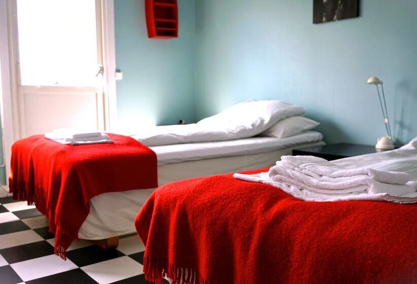 ホテル Dinners Mellerud