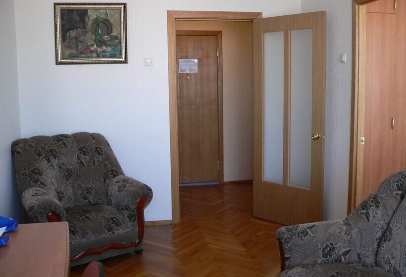 בית מלון כפרי Yubileynaya