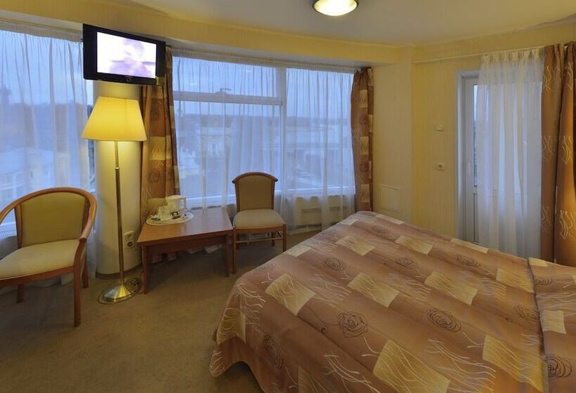 בית מלון כפרי Yubileynaya