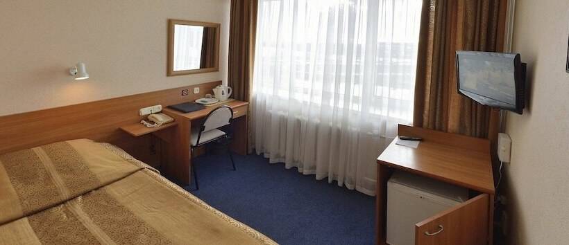 בית מלון כפרי Yubileynaya