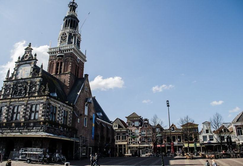 Kings Inn City Hostel