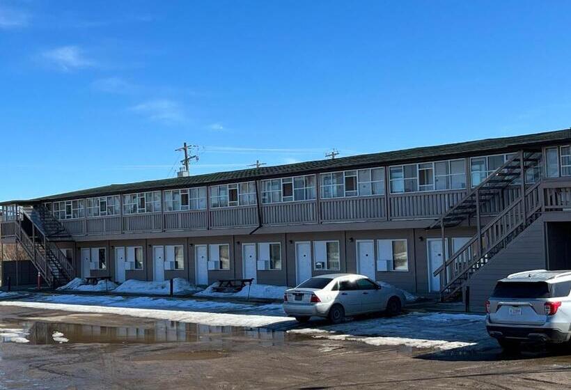 Kings Court Motel
