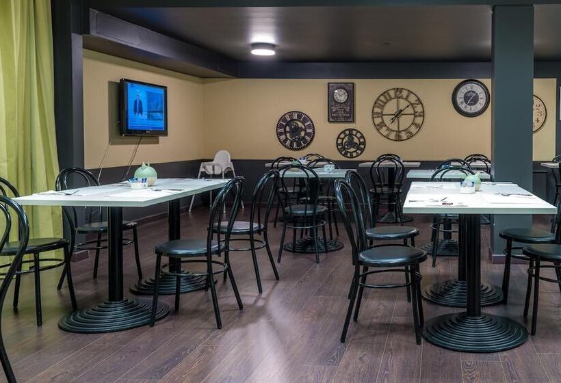 Motel King, By R Collection Hotels