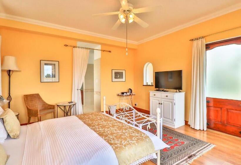 بنسيون Apricot Gardens Guesthouse