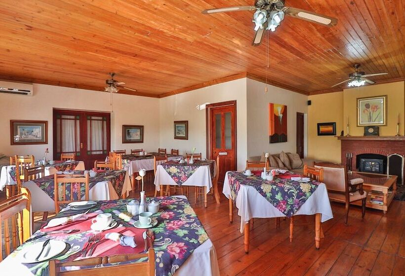 بنسيون Berg En Zee Guesthouse