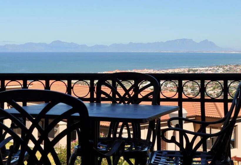 بنسيون Blue Horizon Guest House