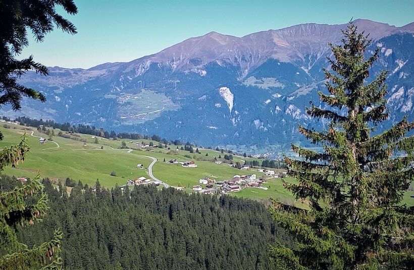 بنسيون Gasthaus Alpina