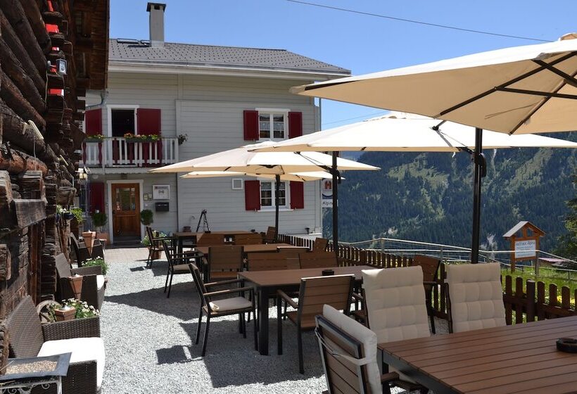 بنسيون Gasthaus Alpina