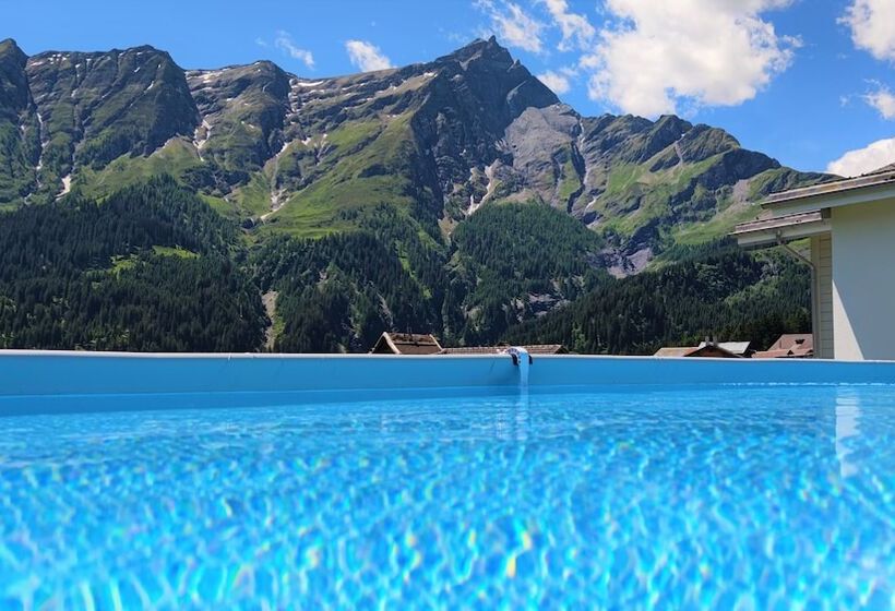 بنسيون Gasthaus Alpina