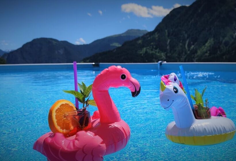 بنسيون Gasthaus Alpina