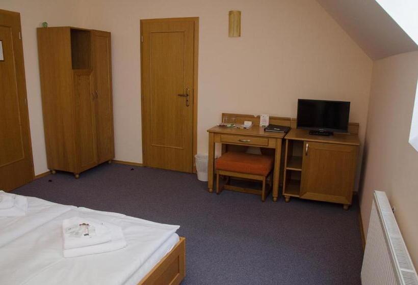 Пансион Penzion Nad Oborou