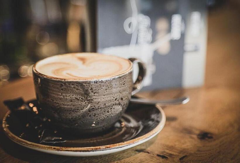 Пансион Revier Mountain Lodge Adelboden