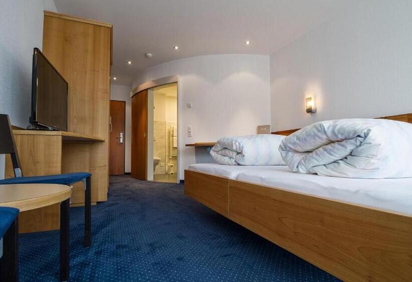 بنسيون Rössli Tufertschwil